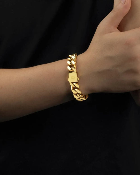 BOXED CLEAN CUBANA BRACELET. - 12MM 18K GOLD Bracelets Evarlox   