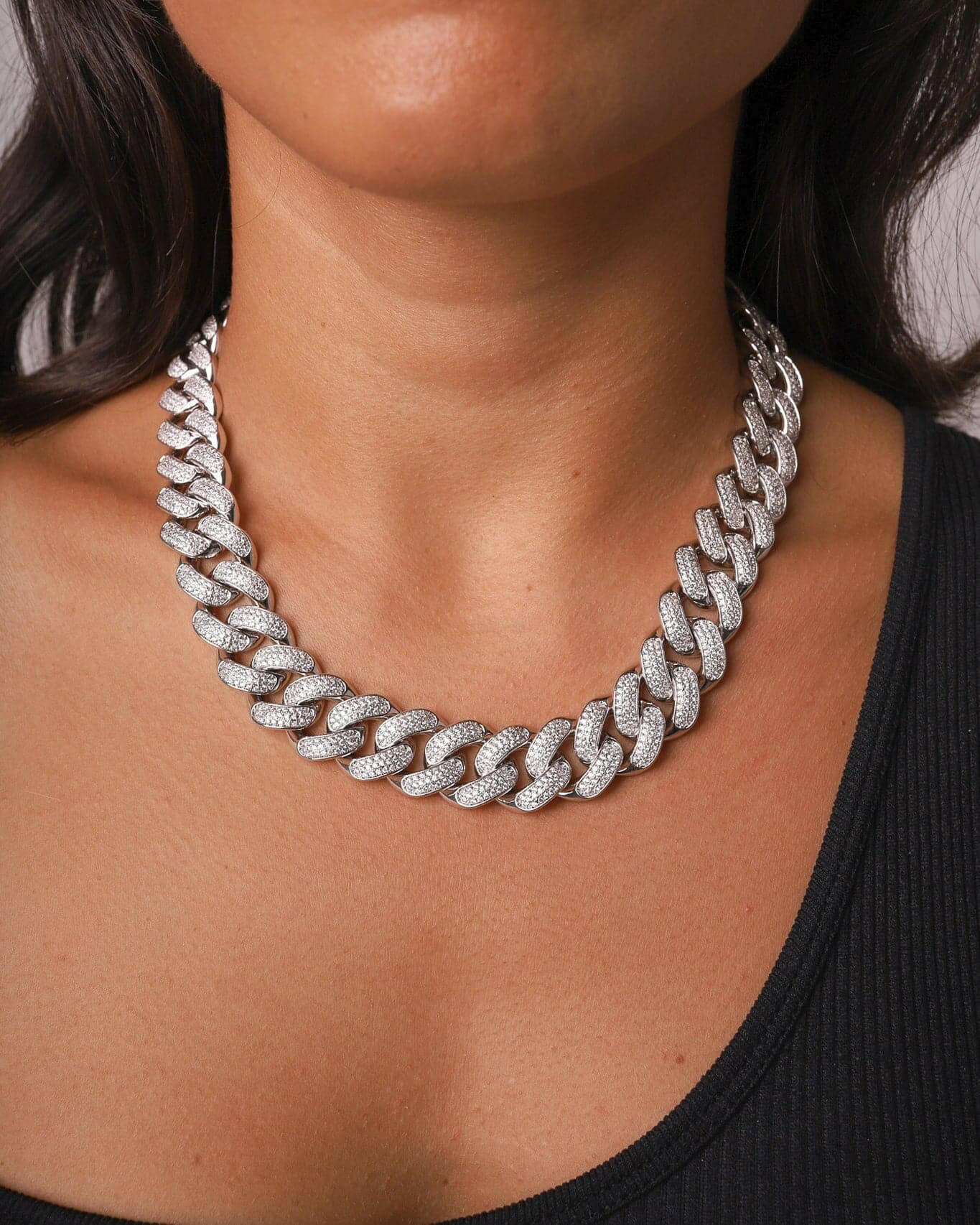 FREEZY CUBANA CHAIN. - 20MM WHITE GOLD Chains Evarlox   