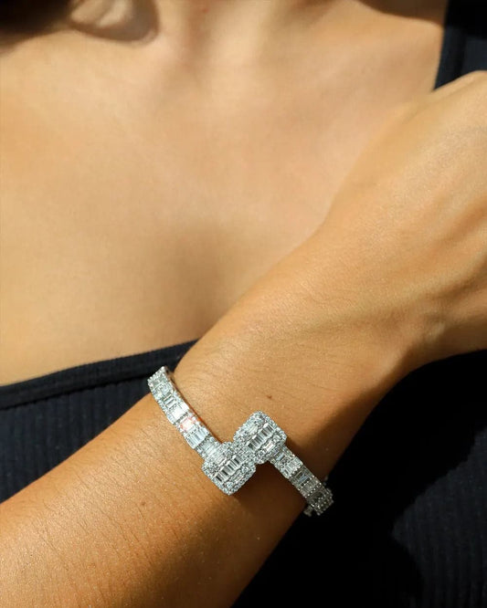 ICY BANGLE BRACELET. - WHITE GOLD Bracelets Evarlox   