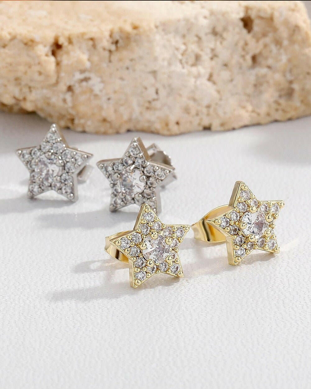 STAR STUDS. - 18K GOLD Earrings Evarlox   